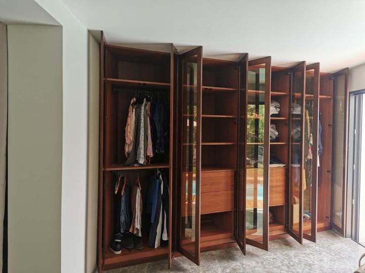 Dressing sur mesure dans la région des Adrets<br/>Dressing sur mesure dans la zone des Adrets<br/>Dressing sur mesure à proximité des Adrets
